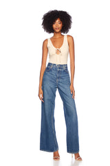 circle front tank top