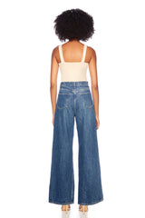 circle front tank top