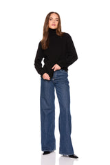 oversized turtleneck sweater