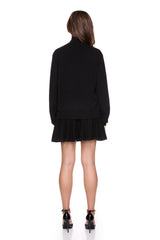 oversized turtleneck sweater