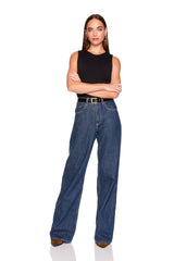crew sleeveless top