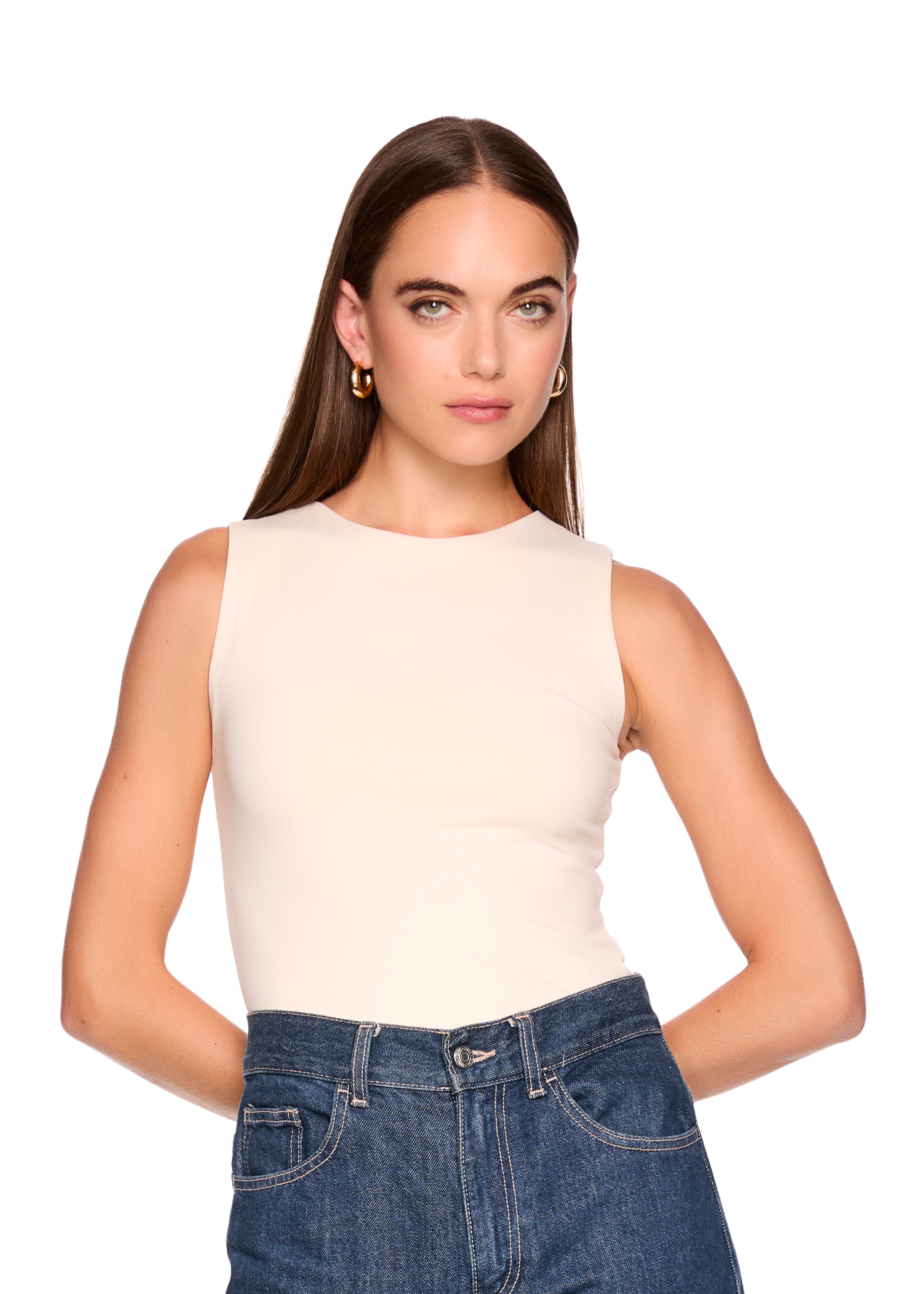 crew sleeveless top