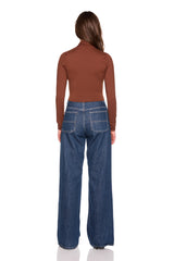 square wire long sleeve crop top