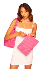 medium tote with zipper pouch