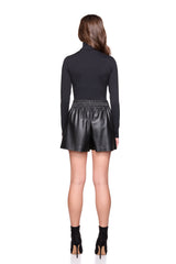 faux leather pleated short black