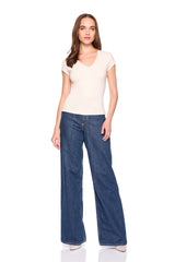 essential v neck short sleeve tee