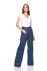 essential v neck short sleeve tee