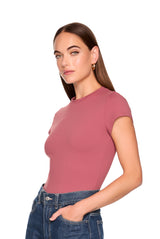 essential  crew short sleeve tee